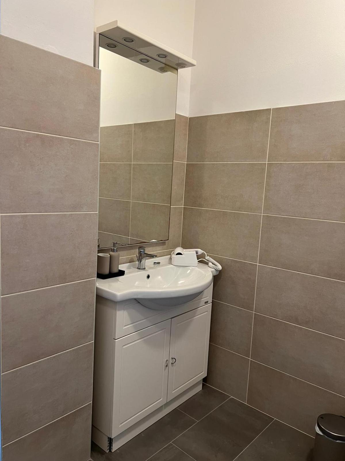 Bed and Breakfast Bb La Collina Botticino Botticino Sera Экстерьер фото